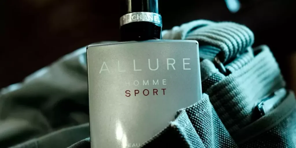 Perfume-en-el-equipaje-de-mano-para-avion